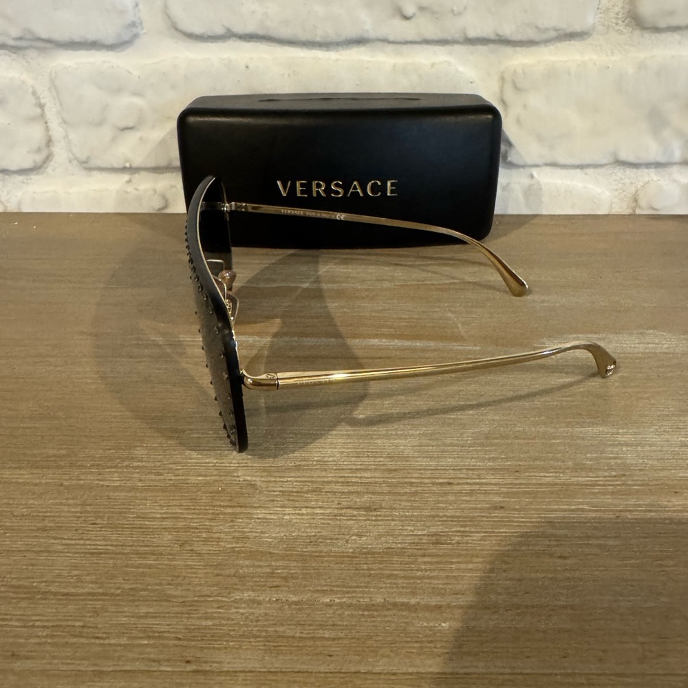 Versace Black Aviator Shield Sunglasses - Picture 4 of 4